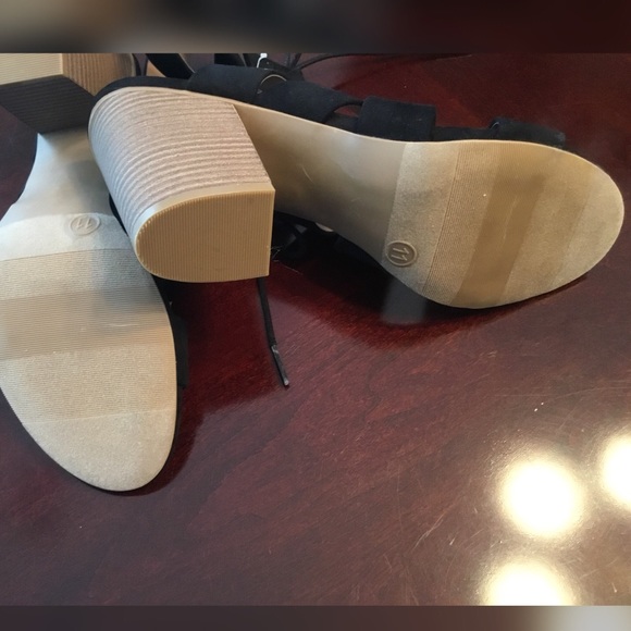 Merona Block Heels - Picture 2 of 6